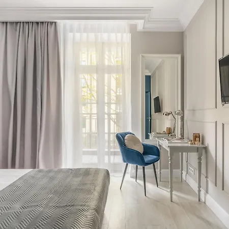 District17 By Staylab 3*