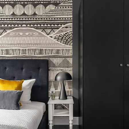 Aparthotel District17 By Staylab