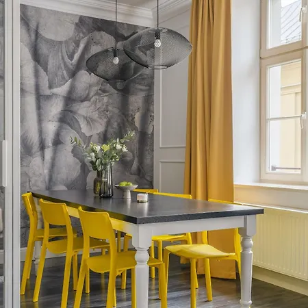 Aparthotel District17 By Staylab