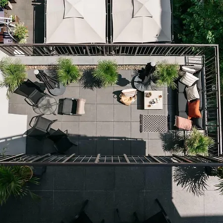 District17 By Staylab 3*