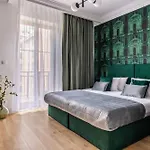 Aparthotel District17 By Staylab