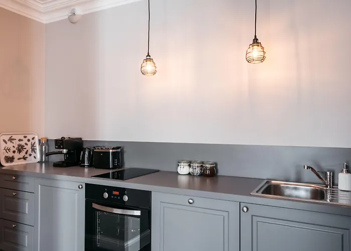 District17 By Staylab 3*